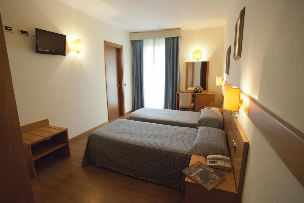 Abacus Hotel Assisi Exterior photo