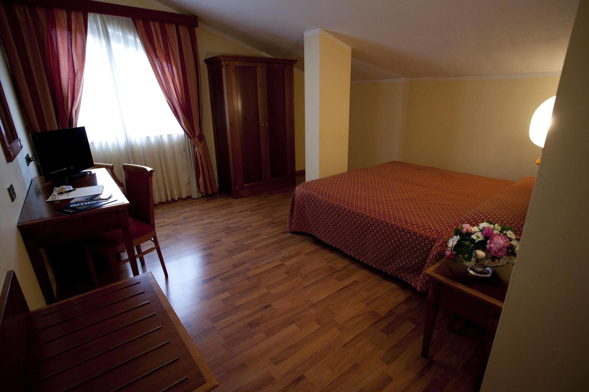 Abacus Hotel Assisi Exterior photo