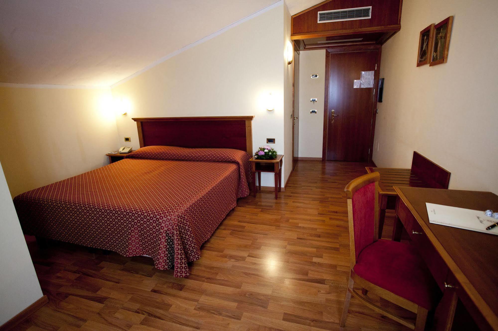 Abacus Hotel Assisi Exterior photo